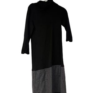 Casual Black and Gray Turtleneck Dolman Sleeve Sweater Dress